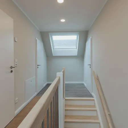 Neu Rügen Resørt Großzügiges, Gemütliches Familienhaus Liv Mit Terrasse Ferienhaus Sagard