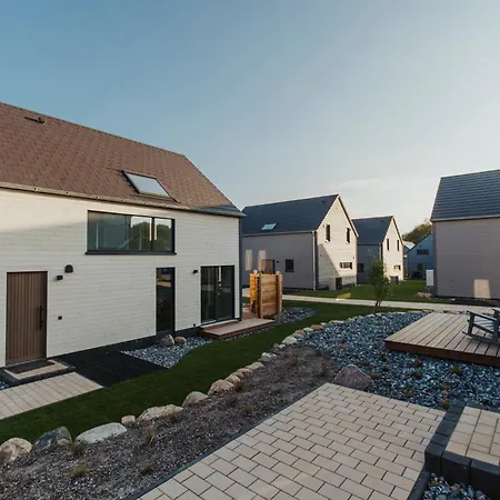 Neu Rügen Resørt Großzügiges, Gemütliches Familienhaus Liv Mit Terrasse Ferienhaus Sagard